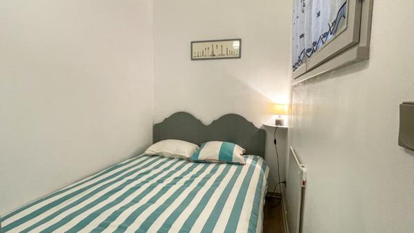 LA ROCHELLE QUARTIER LES MINIMES - APPARTEMENT LUMINEUX AVEC VUE SUR LE PORT DE PLAISANCE  La rochelle