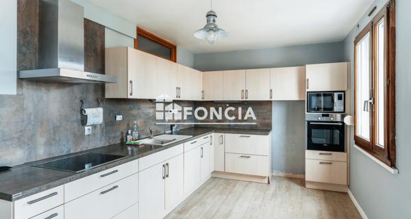 À vendre Appartement 4 pièces 90.4 m² - Montigny-lès-metz 57950