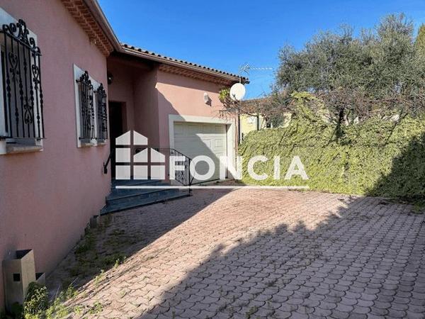 À vendre Maison 4 pièces 138 m² - Orange 84100