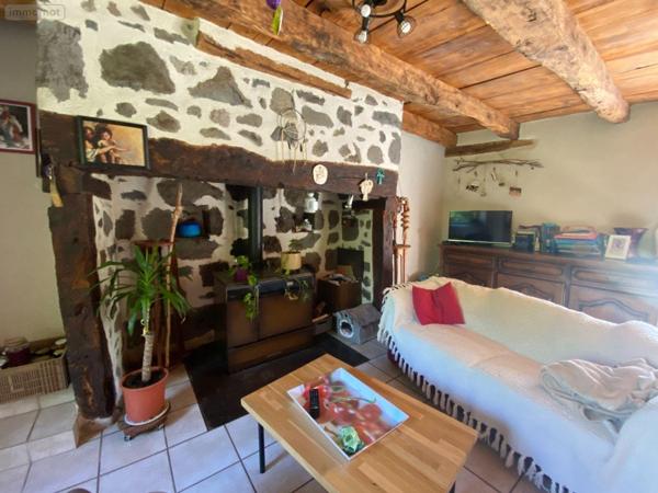 Maison à vendre à Anglards-de-Salers dans le Cantal (15380), ref : 15060/1214
