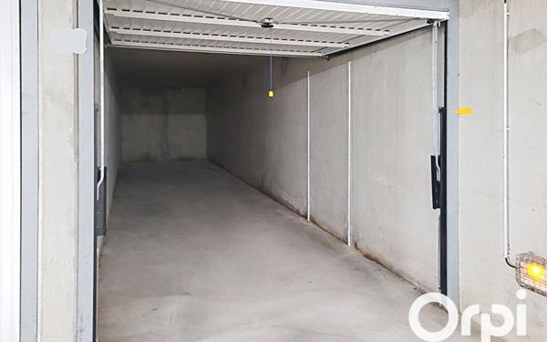 Stationnement à vendre