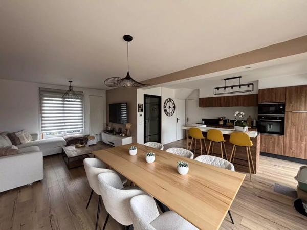 MAISON JARDIN GARAGE