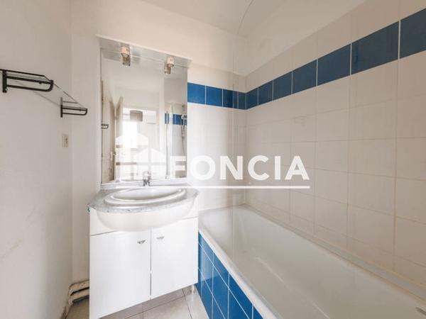 Location Appartement 2 pièces 36 m² - 18 à 32 BOULEVARD JOHN KENNEDY Clermont Ferrand 63100