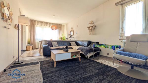 Maison à vendre 5 pièces BLOTZHEIM (68), maison d'habitation, avec chalet, cuisine d'été et piscine, sur une parcelle de 11 ares