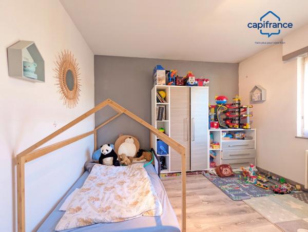 Maison à vendre 5 pièces BLOTZHEIM (68), maison d'habitation, avec chalet, cuisine d'été et piscine, sur une parcelle de 11 ares