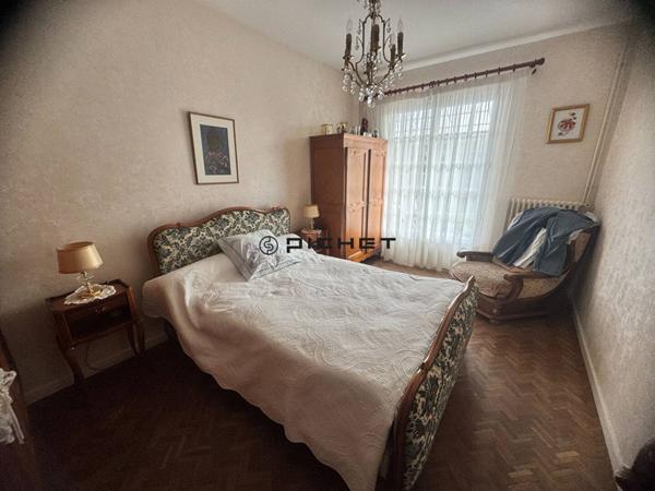 Maison 7 pièces 176 m²