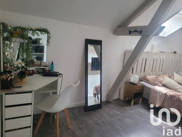 Building for sale 181 m² Gueugnon