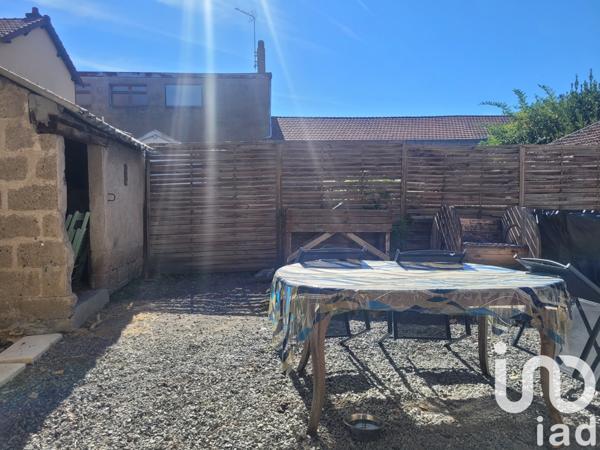 Building for sale 181 m² Gueugnon