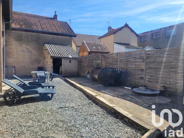 Building for sale 181 m² Gueugnon