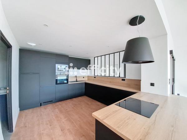 Loft 3 pièces - 104 m²