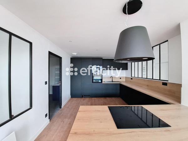Loft 3 pièces - 104 m²