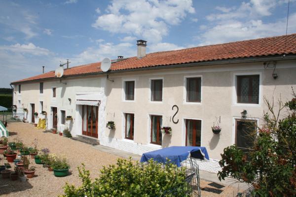 Maison à vendre à Fontaine-Chalendray (17510) - Charente-Maritime