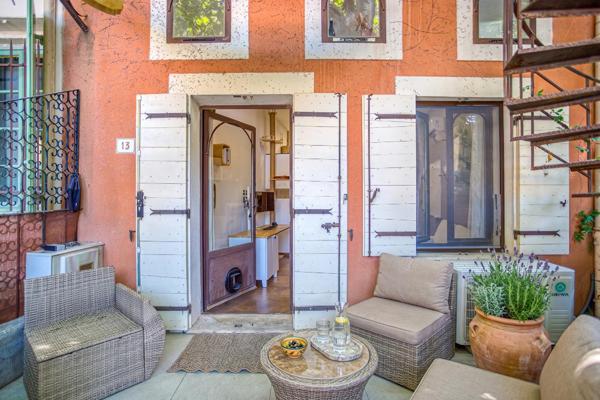 Appartement de charme idéalement situé en coeur de village