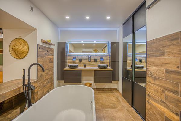 Appartement de charme idéalement situé en coeur de village