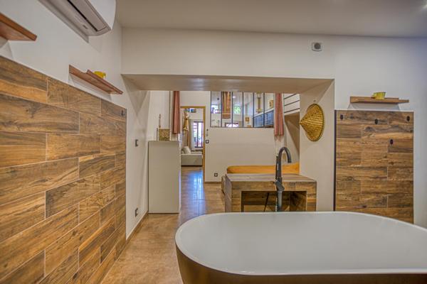 Appartement de charme idéalement situé en coeur de village