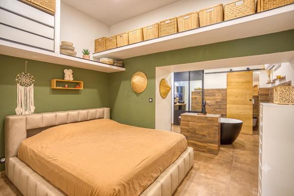 Appartement de charme idéalement situé en coeur de village