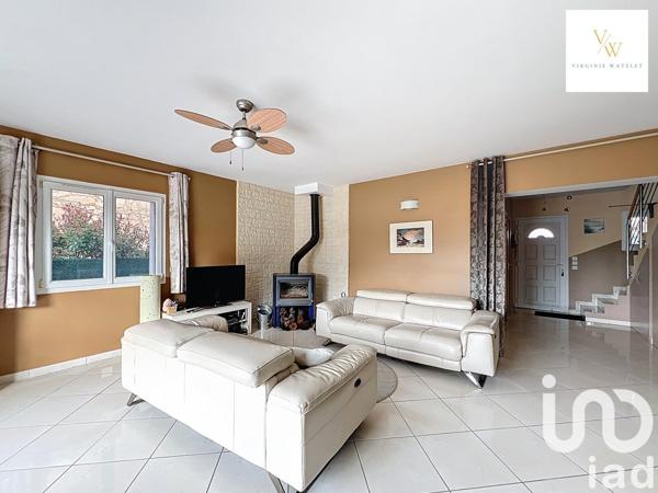 Maison à vendre 7 pièces 151 m² Saint-Mathieu-de-Tréviers