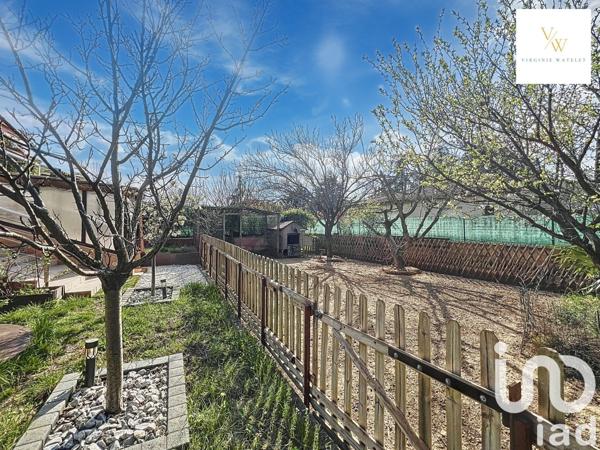 Maison à vendre 7 pièces 151 m² Saint-Mathieu-de-Tréviers