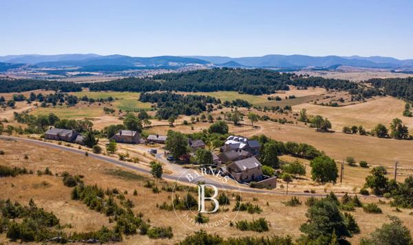 Millau, Propriété 4 Chambres -  203 m² à vendre