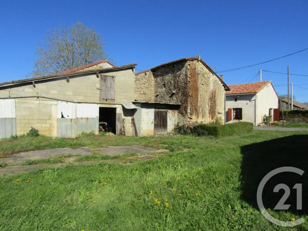 Maison à vendre  4 pièces - 79 m2 LA FORET DE TESSE - 16