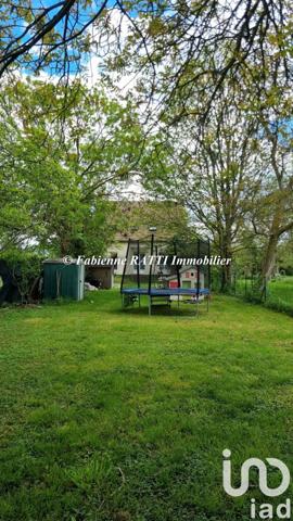 Maison traditionnelle 5 pièces de 120 m² à Carrières-sur-Seine (78420)