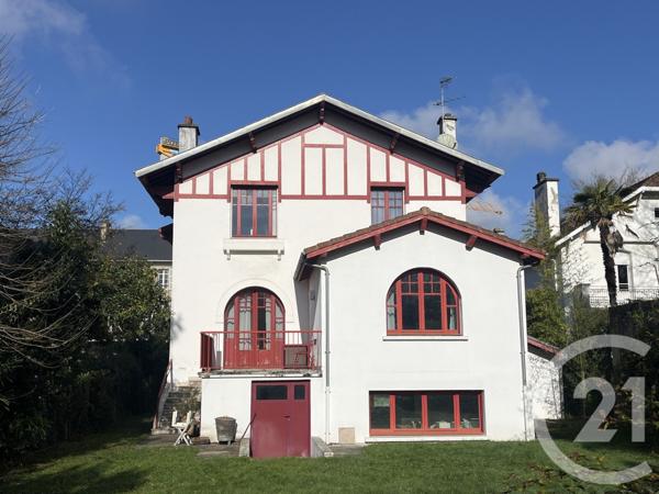 Maison à vendre  9 pièces - 236 m2 PAU - 64
