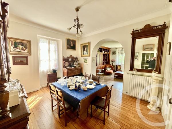 Maison à vendre  9 pièces - 236 m2 PAU - 64