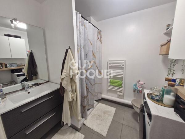 Appartement Marseille 2 pièce(s) 38 m2 avec terrasse et double stationnement