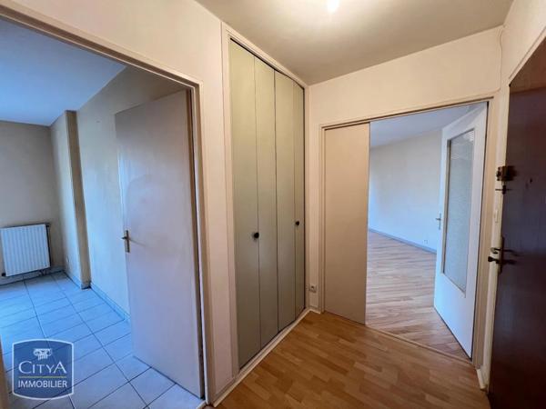 Appartement à louer 3 pièces 66.88m²