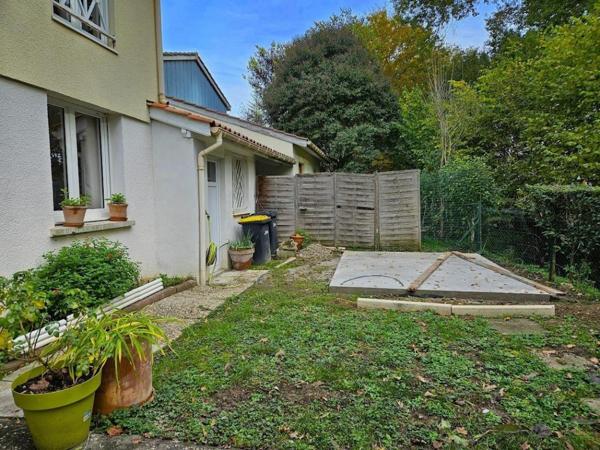 PONT DU CASSE, Maison 3 pièce(s) 74 m², 2 chambres - garage- Jardin