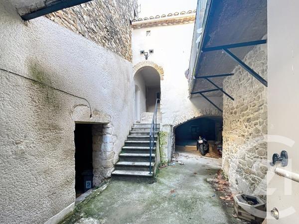 Immeuble à vendre  138 m2 CHUSCLAN - 30