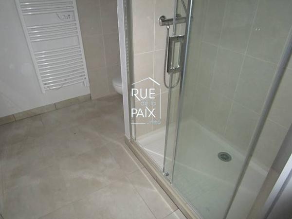 79300 BRESSUIRE Studio en centre-ville - Bressuire