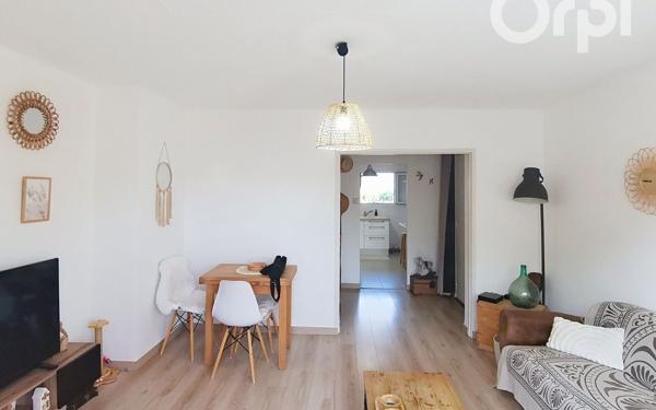 Appartement à vendre    3 pièces • 56,30 m2 Le Pradet