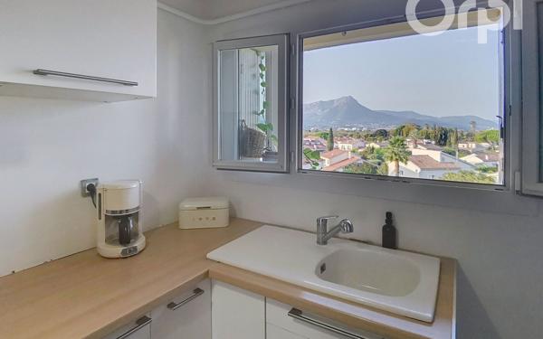 Appartement à vendre    3 pièces • 56,30 m2 Le Pradet