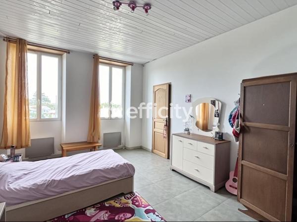 Maison 5 pièces - 171 m²