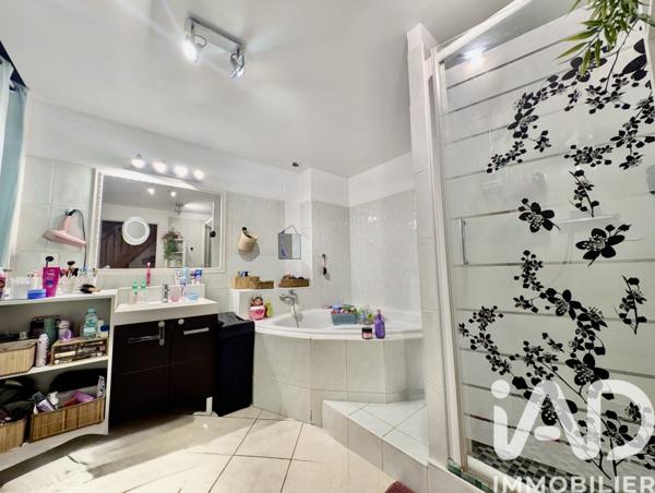 Appartement à vendre 3 pièces 92 m² Puget-sur-Argens