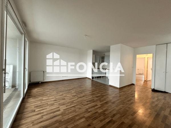 Location Appartement 3 pièces 72.14 m² - RUE CLAUDINE GUERIN Le Petit Quevilly 76140