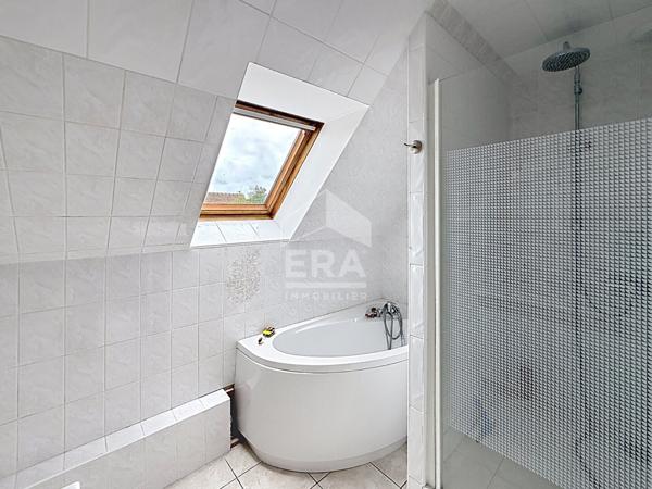 Maison 5 pièces à vendre à Saint Contest - 434 000 €
