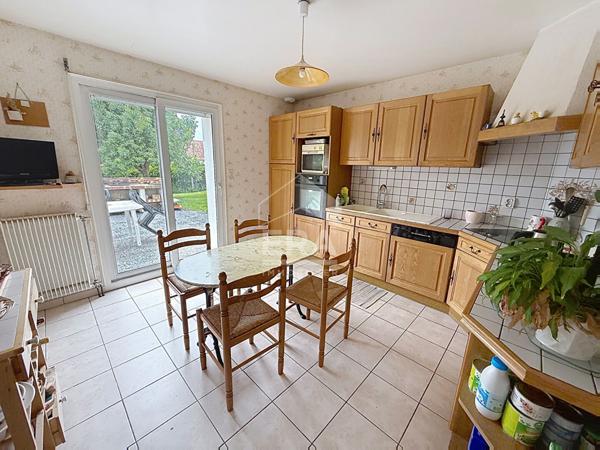 Maison 5 pièces à vendre à Saint Contest - 434 000 €