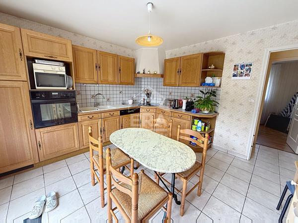 Maison 5 pièces à vendre à Saint Contest - 434 000 €