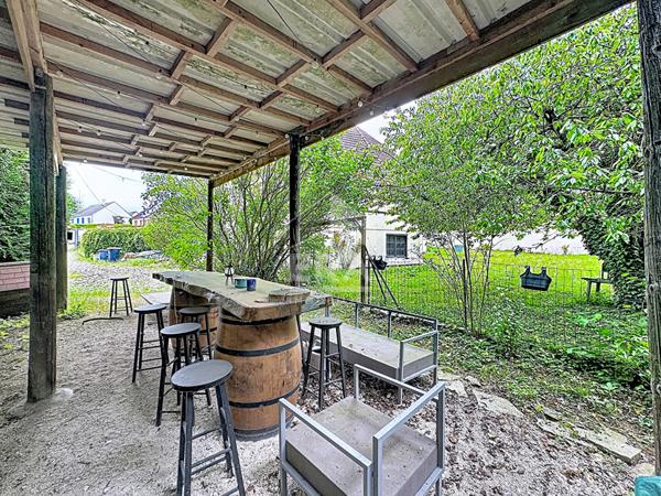 Brières-les-Scellés ? Maison familiale de 120 m² avec sous-sol total, dépendance et terrain de 900 m²