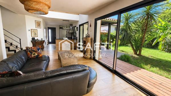 Maison contemporaine avec jardin – Anglet Montbrun