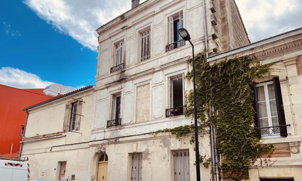 Immeuble 8 pièces - 180 m²