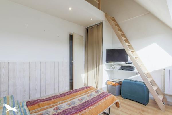 Maison à vendre 299 500 € Aubergenville 6 p 107 m² DPE D