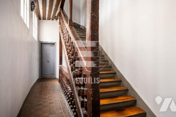 Appartement de charme au cœur de l'authentique Île Saint-Louis.