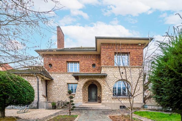 Maison Epinay Sur Orge 12 pièce(s) 368.61 m2