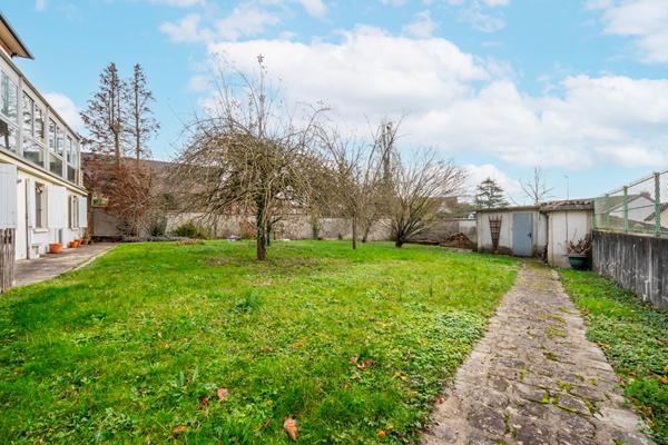Maison Epinay Sur Orge 12 pièce(s) 368.61 m2