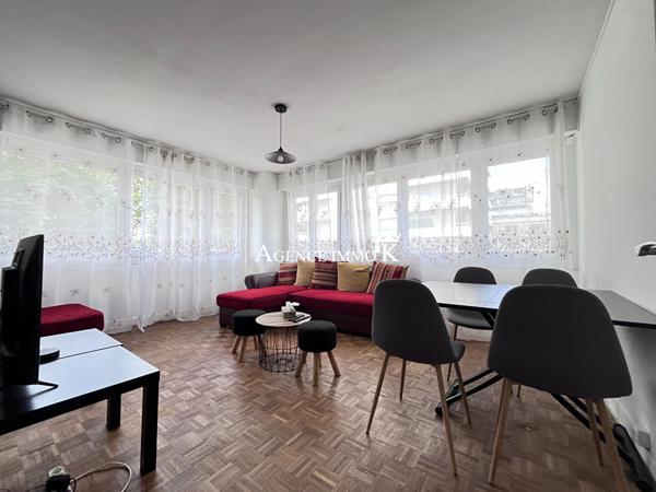 POITIERS - APPRTEMENT DE T4 PROCHE COMMERCES , Poitiers
