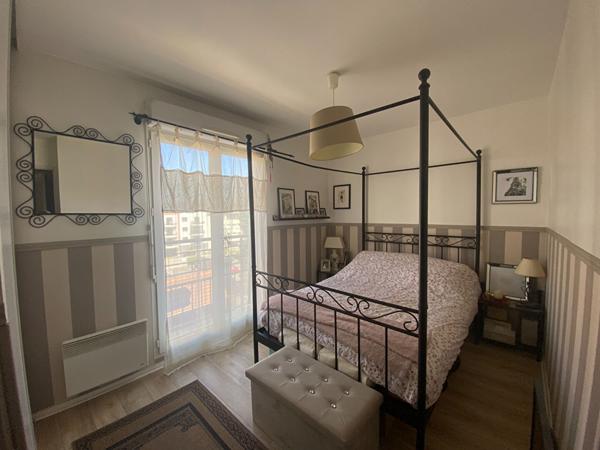 A VENDRE Appartement Meaux 3 pièce(s) 64 m2