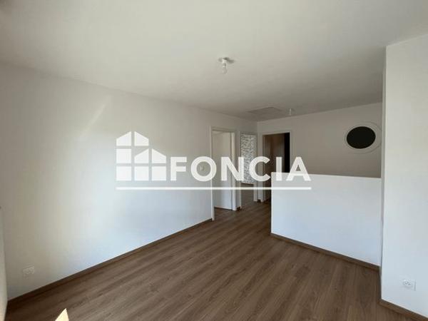 Location Appartement 4 pièces 90 m² - 3 RUE COLETTE Wittenheim 68270